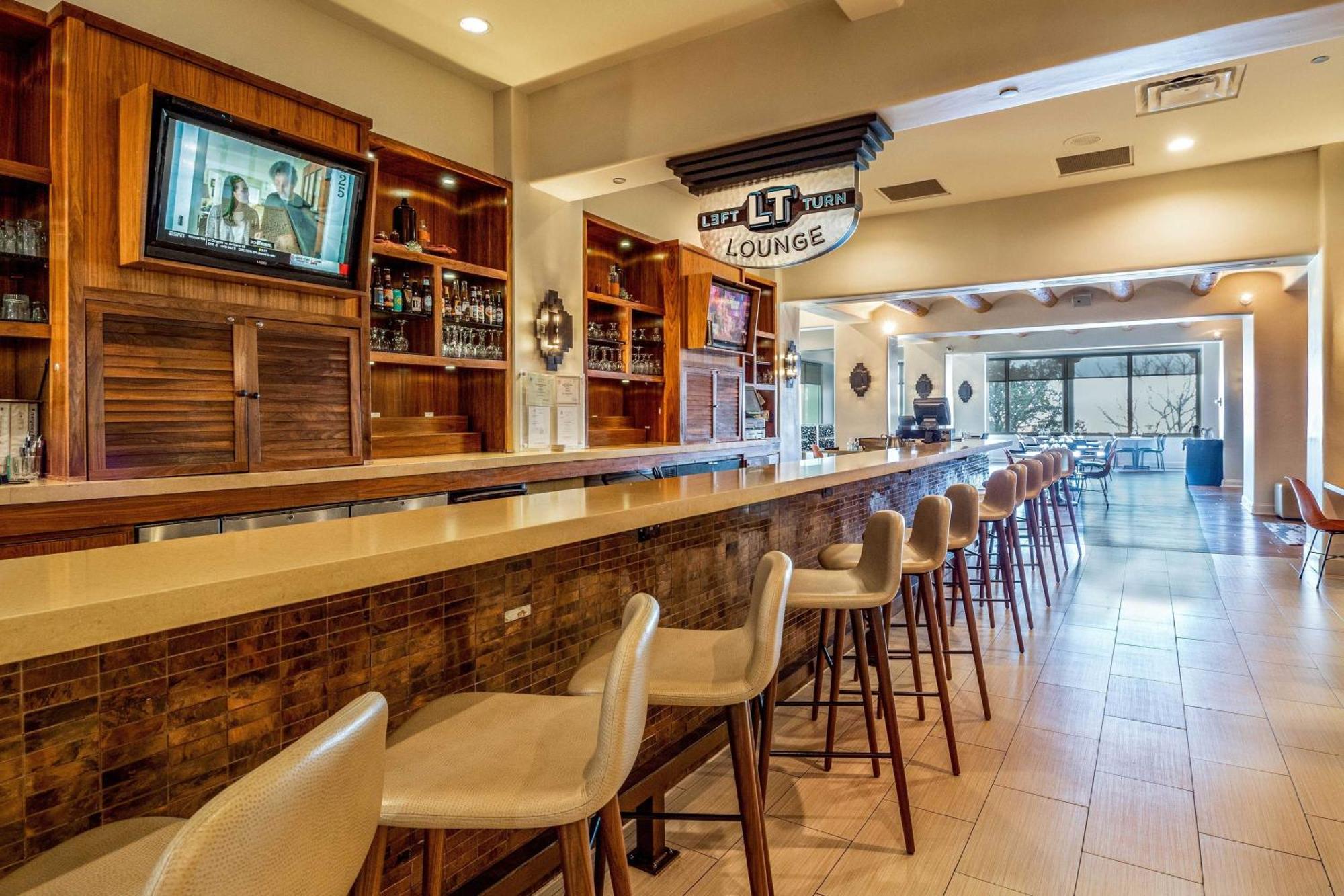 Sheraton Albuquerque Airport Hotel Екстериор снимка