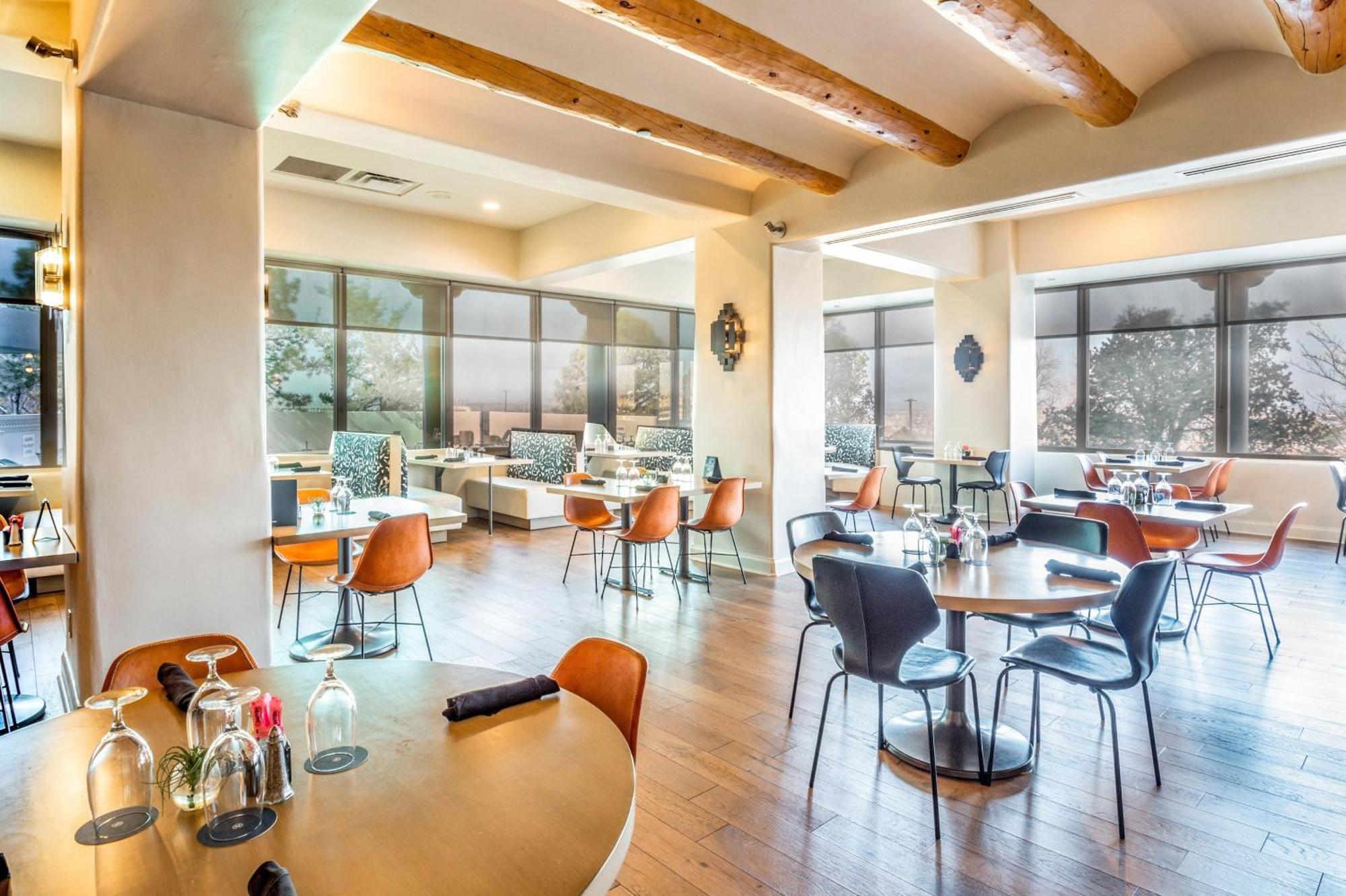 Sheraton Albuquerque Airport Hotel Екстериор снимка