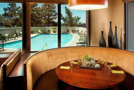 Sheraton Albuquerque Airport Hotel Екстериор снимка